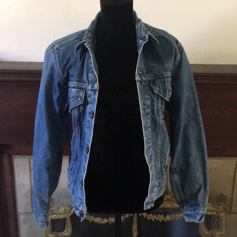 Levi’s Flannel Lined Jean Jacket. Gem